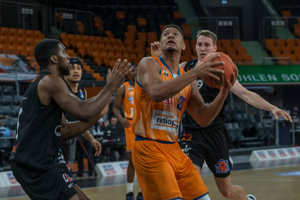 从未罢训或 从未罢训或