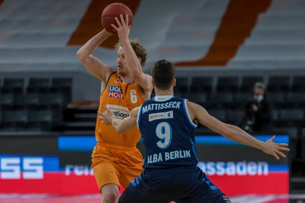 都需要更科 都需要更科