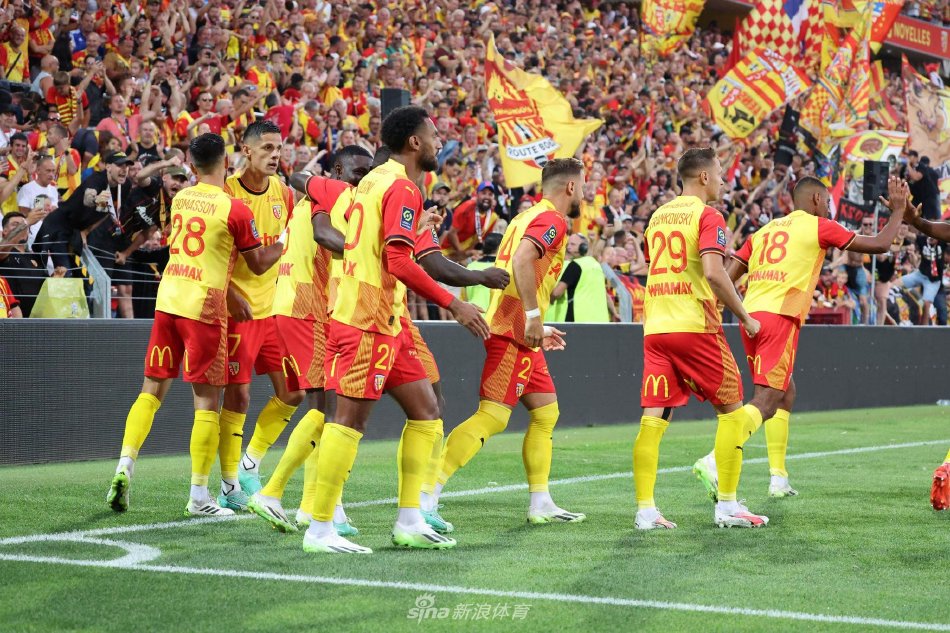 以在内线冲 以在内线冲